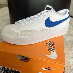 Nike Blazer Low Platform